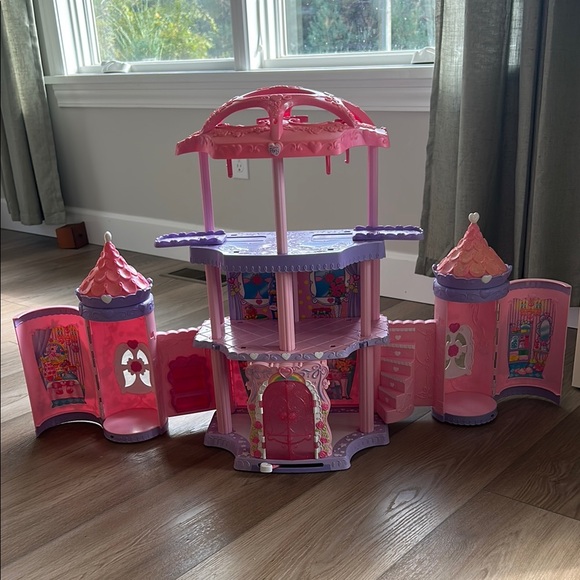 My Little Pony Other - Vintage 2005 My Little Pony Castle